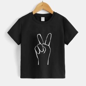 SHEIN kids 4y everyday peace sign gesture tee